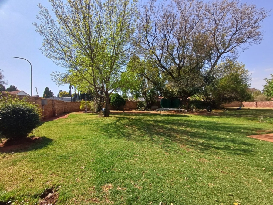4 Bedroom Property for Sale in Doringkruin North West